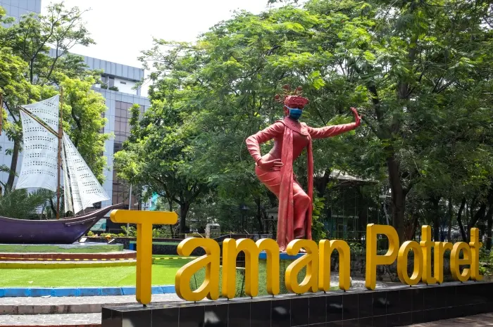 Taman Potret, a City Tourism Icon with Artistic Beauty in Tangerang
